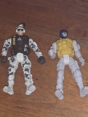 Military Arctic Soldier - Midwood Brands LLC, Action Figure Lot Of